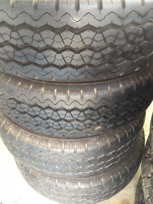 ขายยางบริสโตน 215/70/15 ปี14 ราคาถูกๆ
