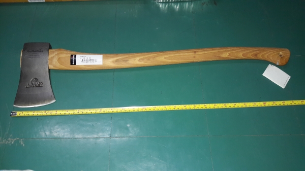 ขายขวานตราเสือกู้ภัยหัวสีเทาขนาดหัว2 1/4ปอน MADE IN SWEDEN.