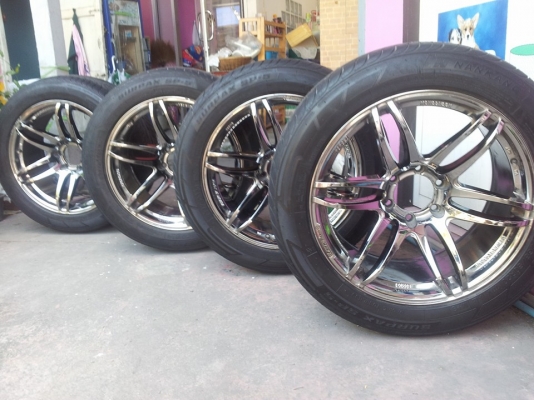 ขอบ 20 พร้อมยาง สภาพสวย ไม่มีซ่อม ขอบ 20 พร้อมยาง สภาพสวย ไม่มีซ่อม