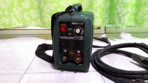 ตู้เชื่อมไฟฟ้า ลองเวล ขนาด 150 สภาพดีพร้อมใช้งานเลยครับมี ฉนวนหุ้มรองรับป้องกันไฟรั่วขั้นสูง