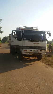 ขายด่วน!!! สิบล้อ KT 725