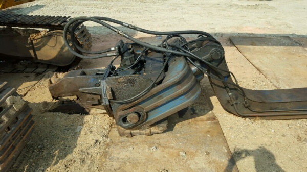 รถไวโบร Sumitomo LS4300F2 รถไวโบร Sumitomo LS4300F2