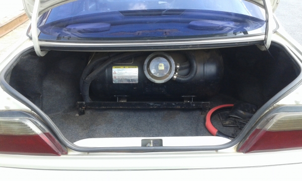 ขายtoyota soluna ปี98 เกียร์ธรรมดา 2ระบบlpg จูนe20