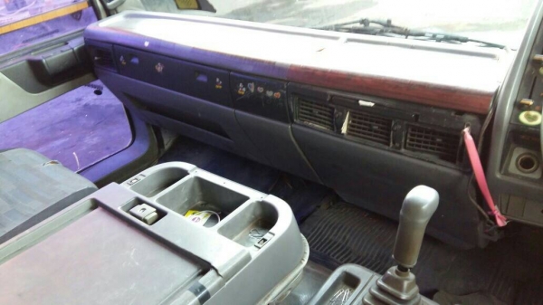 สิบล้อ ฮีโน่ FL3H 195เพาเดียว พื้นเรียน ยาว6.30ม สภาพดีเดิมๆพร้อมใช้ ทะเบียนพร้อมโอน สิบล้อ ฮีโน่ FL3H 195เพาเดียว พื้นเรียน ยาว6.30ม สภาพดีเดิมๆพร้อมใช้ ทะเบียนพร้อมโอน