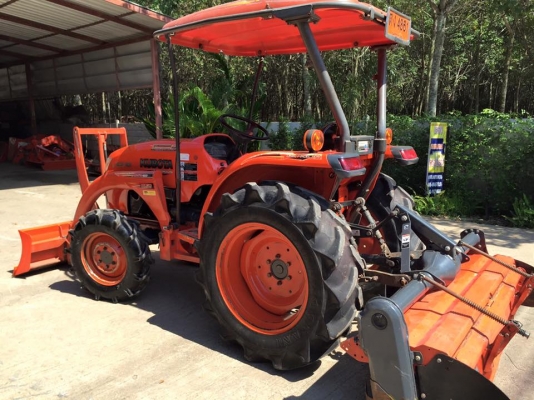 ขายรถไถ Kubota L3608(4WD) พร้อมใบมีดและโรตารี รถไร่ สีเดิม พร้อมใช้งาน