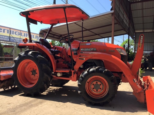 ขายรถไถ Kubota L3608(4WD) พร้อมใบมีดและโรตารี รถไร่ สีเดิม พร้อมใช้งาน ขายรถไถ Kubota L3608(4WD) พร้อมใบมีดและโรตารี รถไร่ สีเดิม พร้อมใช้งาน