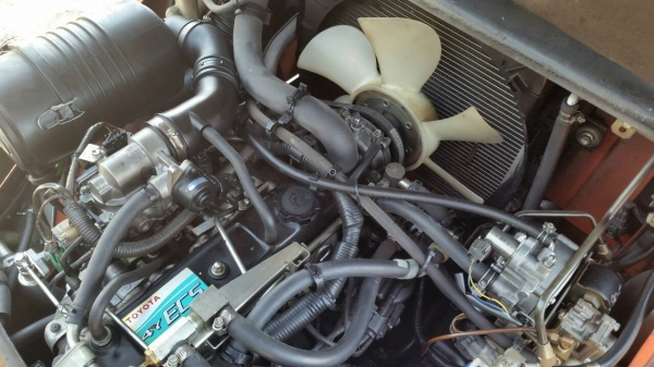 ขายด่วนรถยก TOYOTA 8FGยก1.5ตันเสาสูง3เมตรออโต้งาสไลย์ได้ยางตัน4เส้นรถนอกนำเข้ายังไม่เคยใช้งานในเมืองไทยเลยรุ่นใหม่สุดๆขายถูกๆๆ ขายด่วนรถยก TOYOTA 8FGยก1.5ตันเสาสูง3เมตรออโต้งาสไลย์ได้ยางตัน4เส้นรถนอกนำเข้ายังไม่เคยใช้งานในเมืองไทยเลยรุ่นใหม่สุดๆขายถูกๆๆ