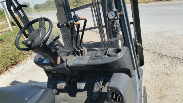 ขายด่วนรถยก TOYOTA 8FGยก1.5ตันเสาสูง3เมตรออโต้งาสไลย์ได้ยางตัน4เส้นรถนอกนำเข้ายังไม่เคยใช้งานในเมืองไทยเลยรุ่นใหม่สุดๆขายถูกๆๆ ขายด่วนรถยก TOYOTA 8FGยก1.5ตันเสาสูง3เมตรออโต้งาสไลย์ได้ยางตัน4เส้นรถนอกนำเข้ายังไม่เคยใช้งานในเมืองไทยเลยรุ่นใหม่สุดๆขายถูกๆๆ