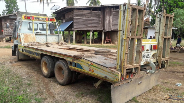 สิบล้อ อีซูซุ ร็อคกี้ FRR12LA175 สโลส 2เพา ท้ายลาก รถเกียว หางไฮโลริส สภาพดีสวยเดิมๆพร้อมใช้ ทะเบียนพร้อมโอน สิบล้อ อีซูซุ ร็อคกี้ FRR12LA175 สโลส 2เพา ท้ายลาก รถเกียว หางไฮโลริส สภาพดีสวยเดิมๆพร้อมใช้ ทะเบียนพร้อมโอน