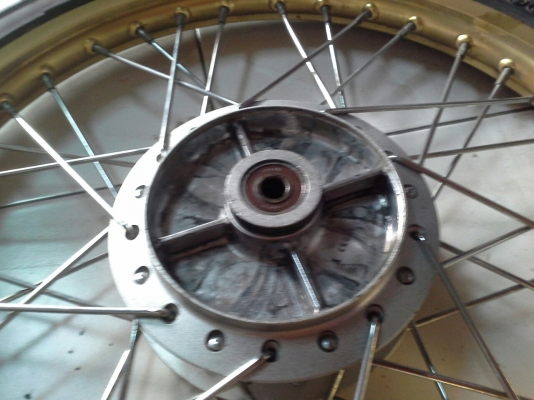 ล้อ+ท่อ wave 125i(วาฬ) ล้อ+ท่อ wave 125i(วาฬ)