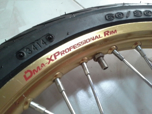 ล้อ+ท่อ wave 125i(วาฬ) ล้อ+ท่อ wave 125i(วาฬ)