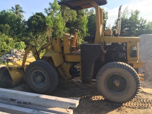 รถตักล้อยางเอวอ่อน 2 เพลา ยี่ห้อมิตซู รุ่น WS3