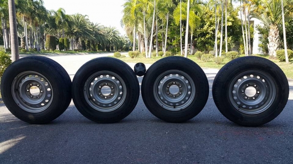 ขายกระทะล้อ รถกระบะ อีซูซุ ขอบ 15  6 รู  จำนวน 4 ล้อ
