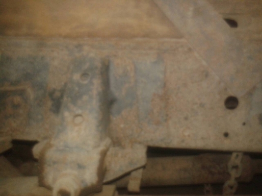 รถบรรทุกกระบะคาร์โก้ 6 ล้อ ยี่ห้ออีซูซุ รุ่น NKR