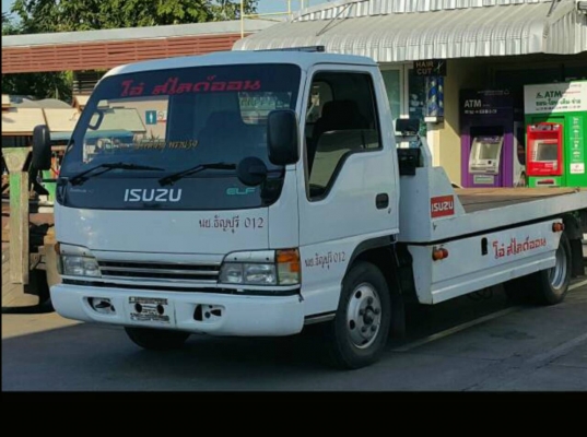 รถสไลค์ ยี่ห้ออีซูซุ รุ่น NPR 150 แรงม้า ค่าทำทะเบียนมีค่าใช้จ่ายประมาณ 250,000 บาท