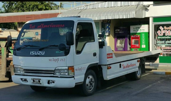 รถสไลค์ ยี่ห้ออีซูซุ รุ่น NPR 150 แรงม้า ค่าทำทะเบียนมีค่าใช้จ่ายประมาณ 250,000 บาท