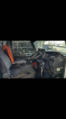 รถสไลค์ ยี่ห้ออีซูซุ รุ่น NPR 150 แรงม้า ค่าทำทะเบียนมีค่าใช้จ่ายประมาณ 250,000 บาท