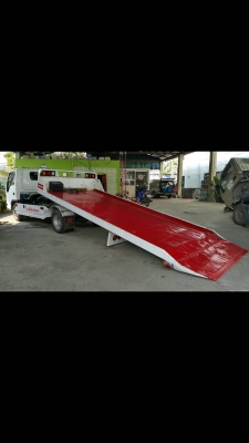 รถสไลค์ ยี่ห้ออีซูซุ รุ่น NPR 150 แรงม้า ค่าทำทะเบียนมีค่าใช้จ่ายประมาณ 250,000 บาท