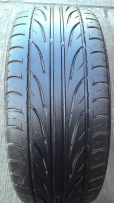 205/45R17 DEESTONE CARRERAS R702 ปี2013 ไม่มีปะ มี 1 เส้น tel.081-427-3941 ไอดีไลน์ autobot107