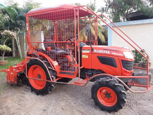 คูโบต้า B2420 4 WD พร้อมโรช้าง RX85B พร้อมยอยปั่น..ทำงาน 566 ชั่วโมง