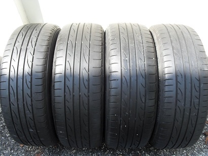 ขายยาง DUNLOP SPORT LM704 ปี1214 (1ชุด) 215-60-16 ราคา 2,400 ขายยาง DUNLOP SPORT LM704 ปี1214 (1ชุด) 215-60-16 ราคา 2,400