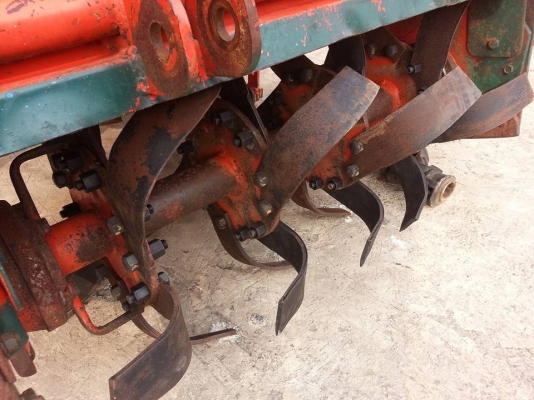 โรตารี่ตราช้าง RX85B พร้อมยอยปั่น ใบเต็มๆ