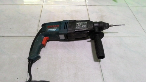 สว่านไฟฟ้าระบบโรตารี่ BOSCH รุ่น 2-26 DE ทำงาน 3 ระบบ พร้อมใช้งานครับ สว่านไฟฟ้าระบบโรตารี่ BOSCH รุ่น 2-26 DE ทำงาน 3 ระบบ พร้อมใช้งานครับ