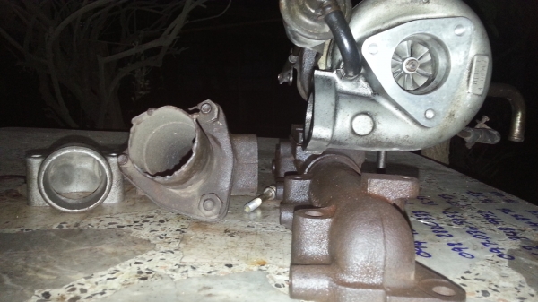 ขายเทอร์โบ nissan td27 ใส่ td23  td25  td27  bd25  bd30  pd32 ได้  6,500เก่าญี่ปุ่น