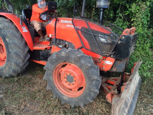 รถไถm7040. รถบ้านเดิมๆ รถไถm7040. รถบ้านเดิมๆ