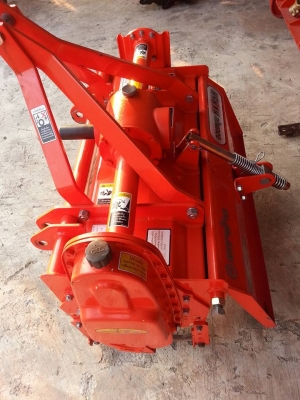 โรตารี่ตราช้าง RX85B พร้อมยอยปั่น สภาพเกือบใหม่ 98 เปอร์เซ็น