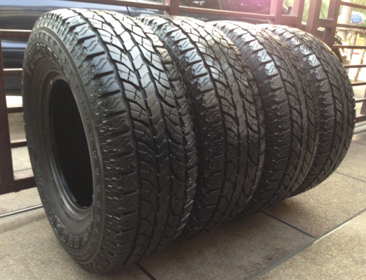 ยาง Yokohama 265 70 15 ดอกเต็ม พร้อมใช้งานยาวๆ ราคาไม่แพง