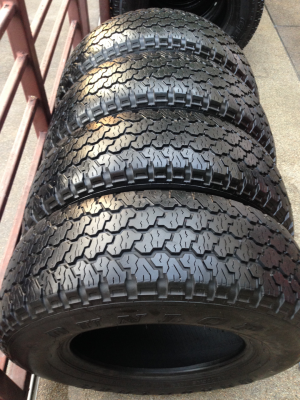 ยาง Dunlop 235 70 15 สิ้นปี12 ดอกเต็ม พร้อมใช้งานยาวๆ ราคาไม่แพง ยาง Dunlop 235 70 15 สิ้นปี12 ดอกเต็ม พร้อมใช้งานยาวๆ ราคาไม่แพง