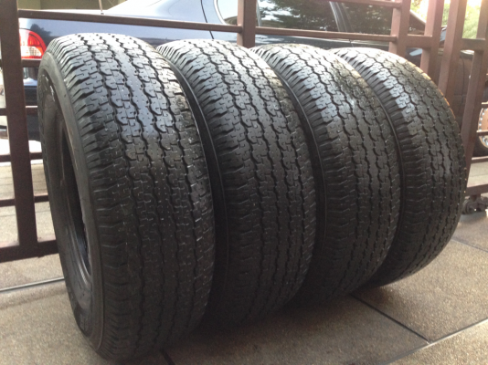 ยาง Bridgestone 255 70 15 ดอกสวย พร้อมใช้งาน ราคาไม่แพง