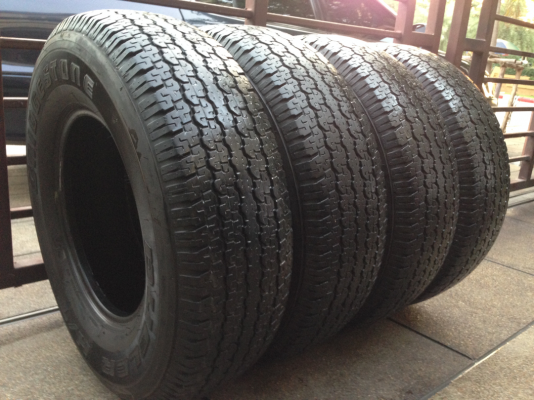 ยาง Bridgestone 255 70 15 ดอกสวย พร้อมใช้งาน ราคาไม่แพง