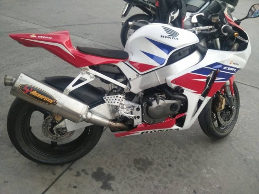 CBR929 ปี 2001 สเปคยุโรป แฟริ่งแต่ง CBR1000 ปี 08 CBR929 ปี 2001 สเปคยุโรป แฟริ่งแต่ง CBR1000 ปี 08