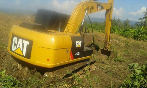 ขายรถแบคโฮ CAT 312 D เอกสารเล่มทะเบียน 2100 ชม.ราคา 1950000