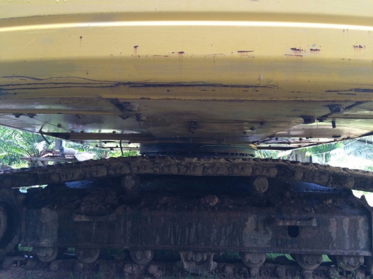 ขายรถแบคโฮ KOMATSU PC200-7 เอกสารใบแจ้งจำหน่าย 5200 ชม.ราคา 2200000