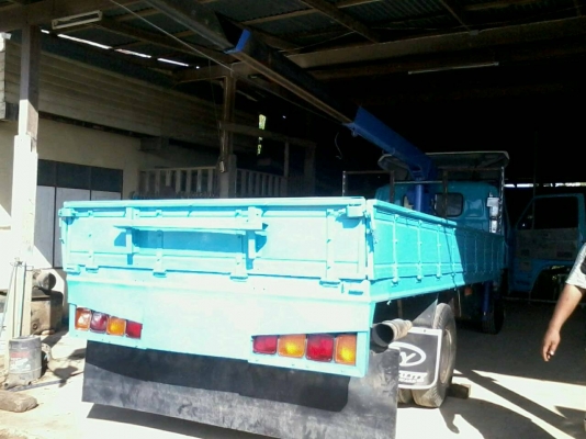 ขายรถบรรทุก 6 ล้อ ติดเครน 3 ตัน พร้อมโอน