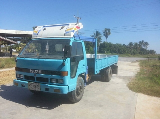 ขายรถบรรทุก 6 ล้อ ติดเครน 3 ตัน พร้อมโอน