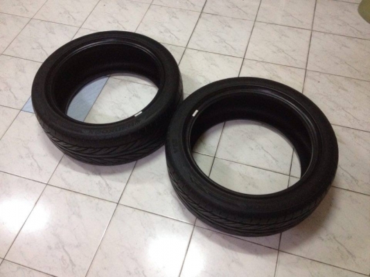ขายยาง hankook V12 215 45 17 ปี13 ดอกหนาสภาพสวยไม่บวมไม่ปะไม่มีแตกลายงา 1คู่ ราคา1900บาท โทร0924462525โส กทม ขายยาง hankook V12 215 45 17 ปี13 ดอกหนาสภาพสวยไม่บวมไม่ปะไม่มีแตกลายงา 1คู่ ราคา1900บาท โทร0924462525โส กทม