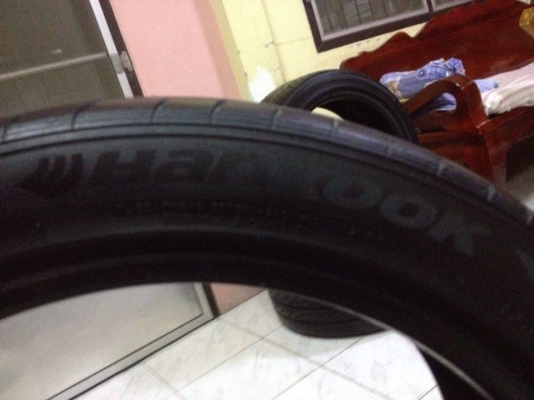 ขายยาง hankook V12 215 45 17 ปี13 ดอกหนาสภาพสวยไม่บวมไม่ปะไม่มีแตกลายงา 1คู่ ราคา1900บาท โทร0924462525โส กทม ขายยาง hankook V12 215 45 17 ปี13 ดอกหนาสภาพสวยไม่บวมไม่ปะไม่มีแตกลายงา 1คู่ ราคา1900บาท โทร0924462525โส กทม