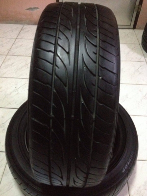 ขายยาง dunlop LM703 215 45 17 ปี13 ดอกหนาสภาพสวยไม่บวมไม่ปะไม่มีแตกลายงา 1คู่ ราคา1900บาท โทร0924462525โส กทม
