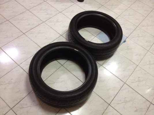 ขายยาง dunlop LM703 215 45 17 ปี13 ดอกหนาสภาพสวยไม่บวมไม่ปะไม่มีแตกลายงา 1คู่ ราคา1900บาท โทร0924462525โส กทม