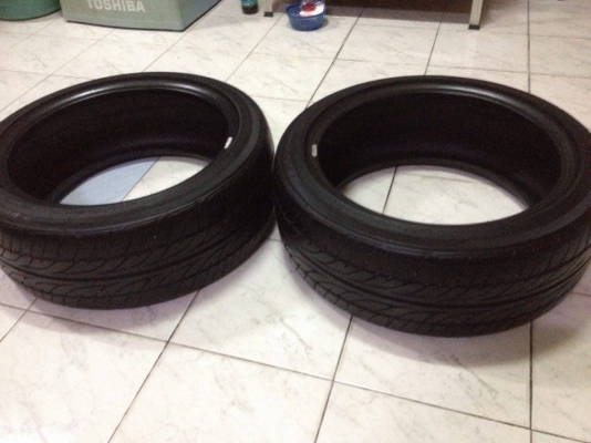 ขายยาง dunlop LM703 215 45 17 ปี13 ดอกหนาสภาพสวยไม่บวมไม่ปะไม่มีแตกลายงา 1คู่ ราคา1900บาท โทร0924462525โส กทม