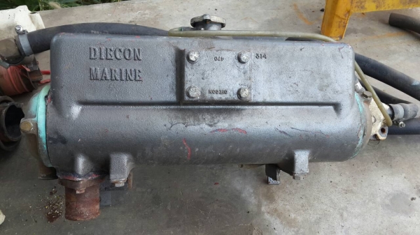 อุปกรณ์เครื่องv8 หม้อน้ำ สำหรับเรือ