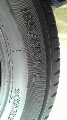 185/65R15 MICHELIN ENERGY XM2  ชุด 4 เส้น tel.081-427-3941 ไอดีไลน์ autobot107