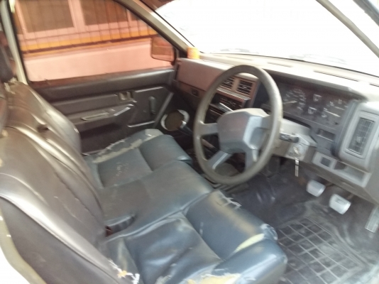 Nissan BigM หัวเดี่ยว ดีเซลฝาแดง พ.พาวเว่อ Nissan BigM หัวเดี่ยว ดีเซลฝาแดง พ.พาวเว่อ