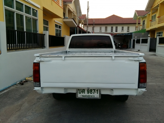 Nissan BigM หัวเดี่ยว ดีเซลฝาแดง พ.พาวเว่อ Nissan BigM หัวเดี่ยว ดีเซลฝาแดง พ.พาวเว่อ