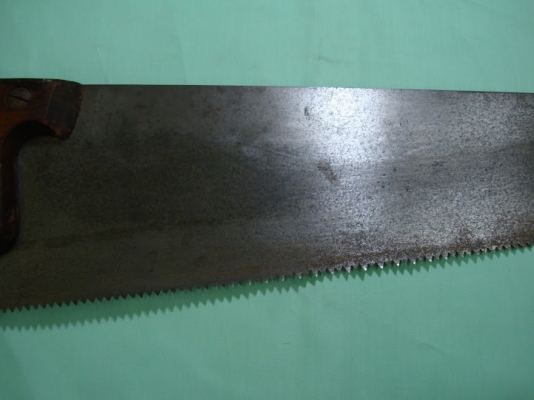 ขายเลื่อยลันดางานเก่า 24"DISSTON MADE IN USA. ขายเลื่อยลันดางานเก่า 24"DISSTON MADE IN USA.