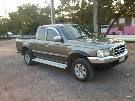 4x4แค๊ปเปิดได้2500ccเดิมๆบางๆเกียโฟวใช้ได้ยางใหม่